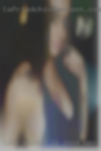 (like size 8-16) Good sexy find curvy type.